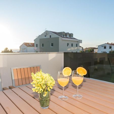 Villa Lena Luxury Apartments Novalja Bilik gambar