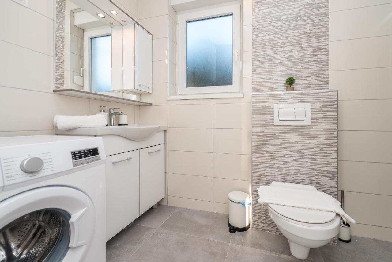 Villa Lena Luxury Apartments Novalja Luaran gambar