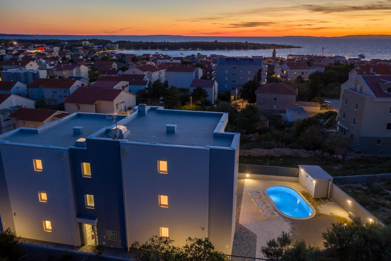 Villa Lena Luxury Apartments Novalja Luaran gambar