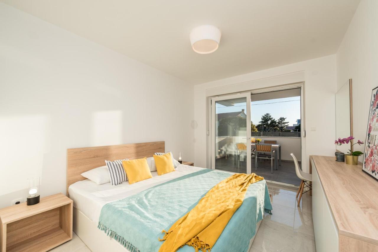 Villa Lena Luxury Apartments Novalja Luaran gambar