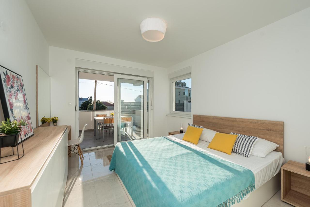 Villa Lena Luxury Apartments Novalja Luaran gambar