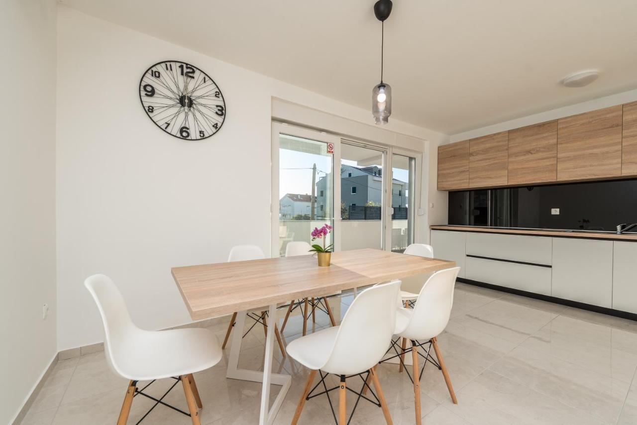 Villa Lena Luxury Apartments Novalja Luaran gambar